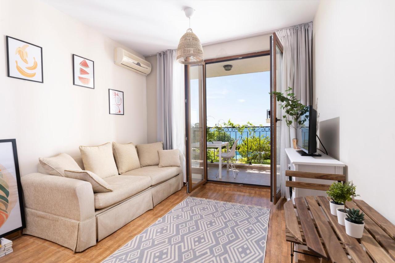 Royal Bay Apartments With Self Check-In スヴェティ・ヴラス エクステリア 写真