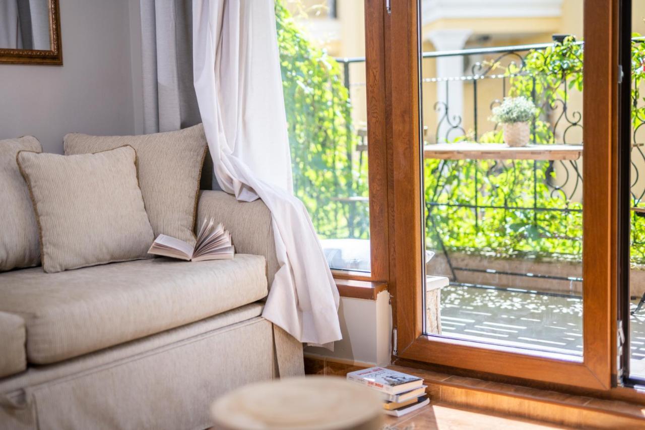 Royal Bay Apartments With Self Check-In スヴェティ・ヴラス エクステリア 写真