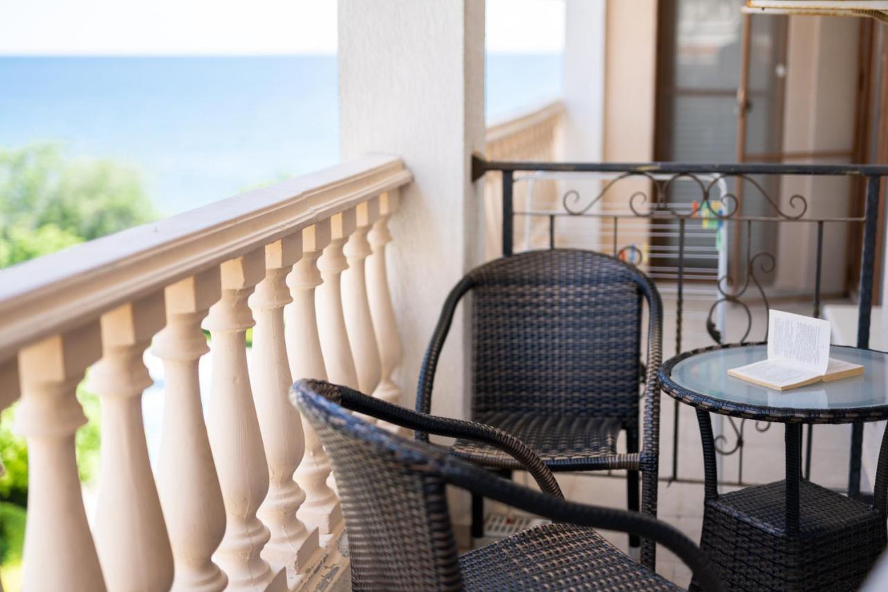 Royal Bay Apartments With Self Check-In スヴェティ・ヴラス エクステリア 写真
