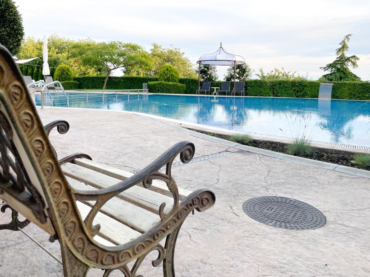 Royal Bay Apartments With Self Check-In スヴェティ・ヴラス エクステリア 写真
